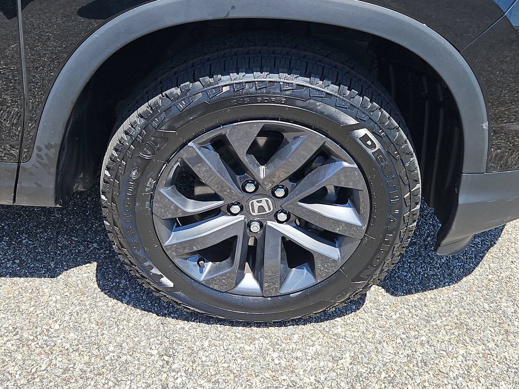 Certified 2023 Honda Ridgeline Sport image 10