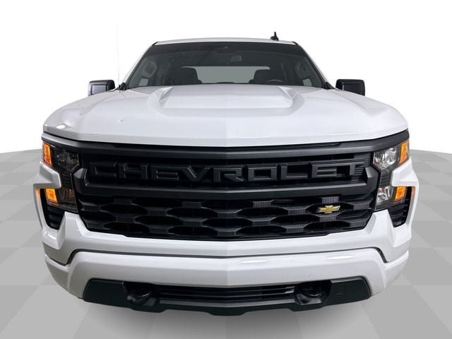 Used 2025 Chevrolet Silverado 1500 Custom AWD/4WD image 3