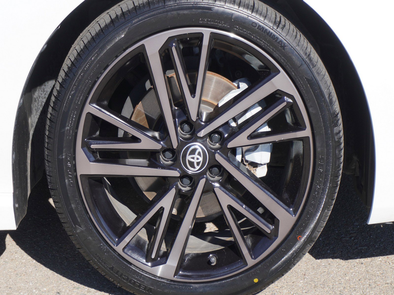 Used 2025 Toyota Camry XSE image 5