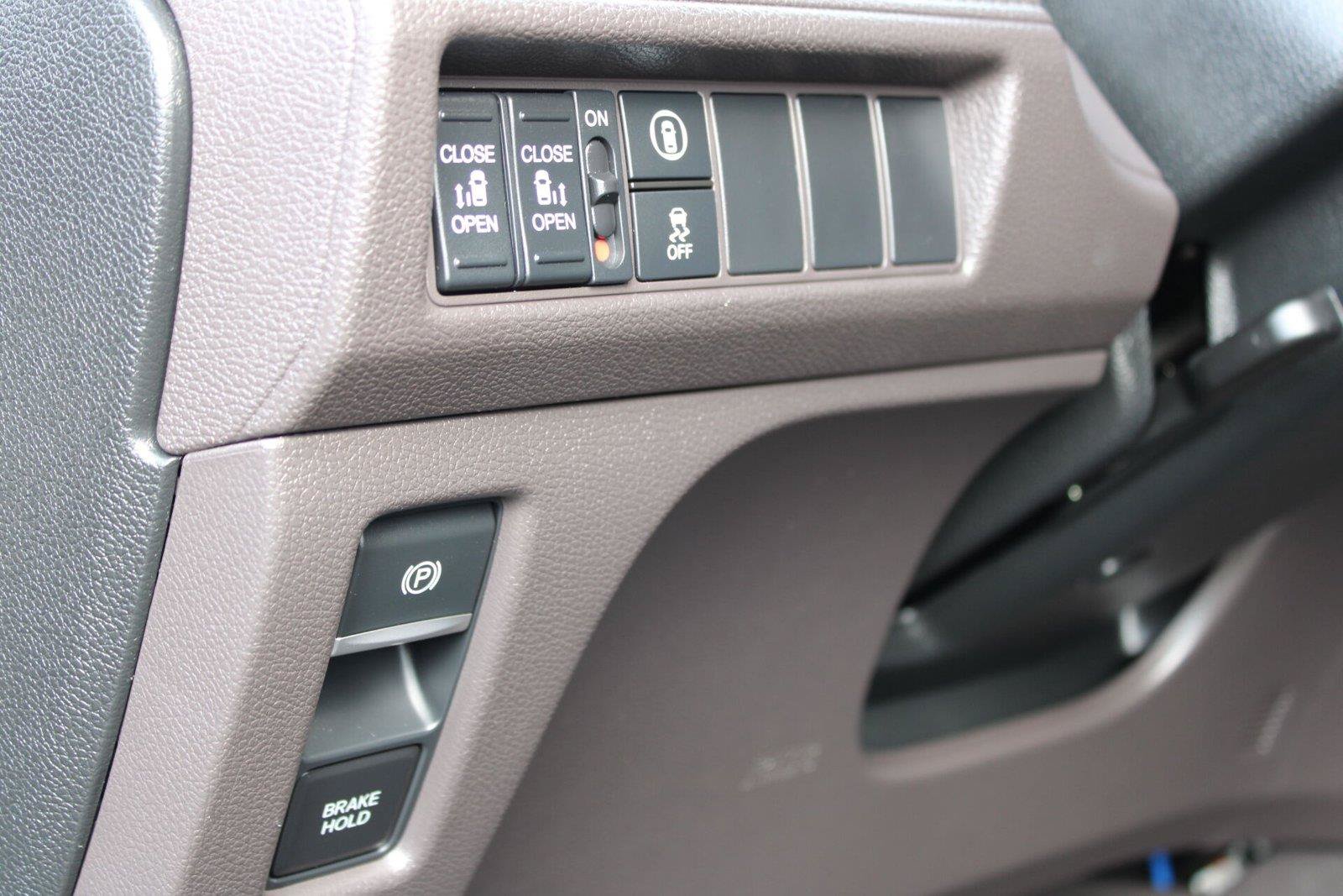 Used 2021 Honda Odyssey EX image 22