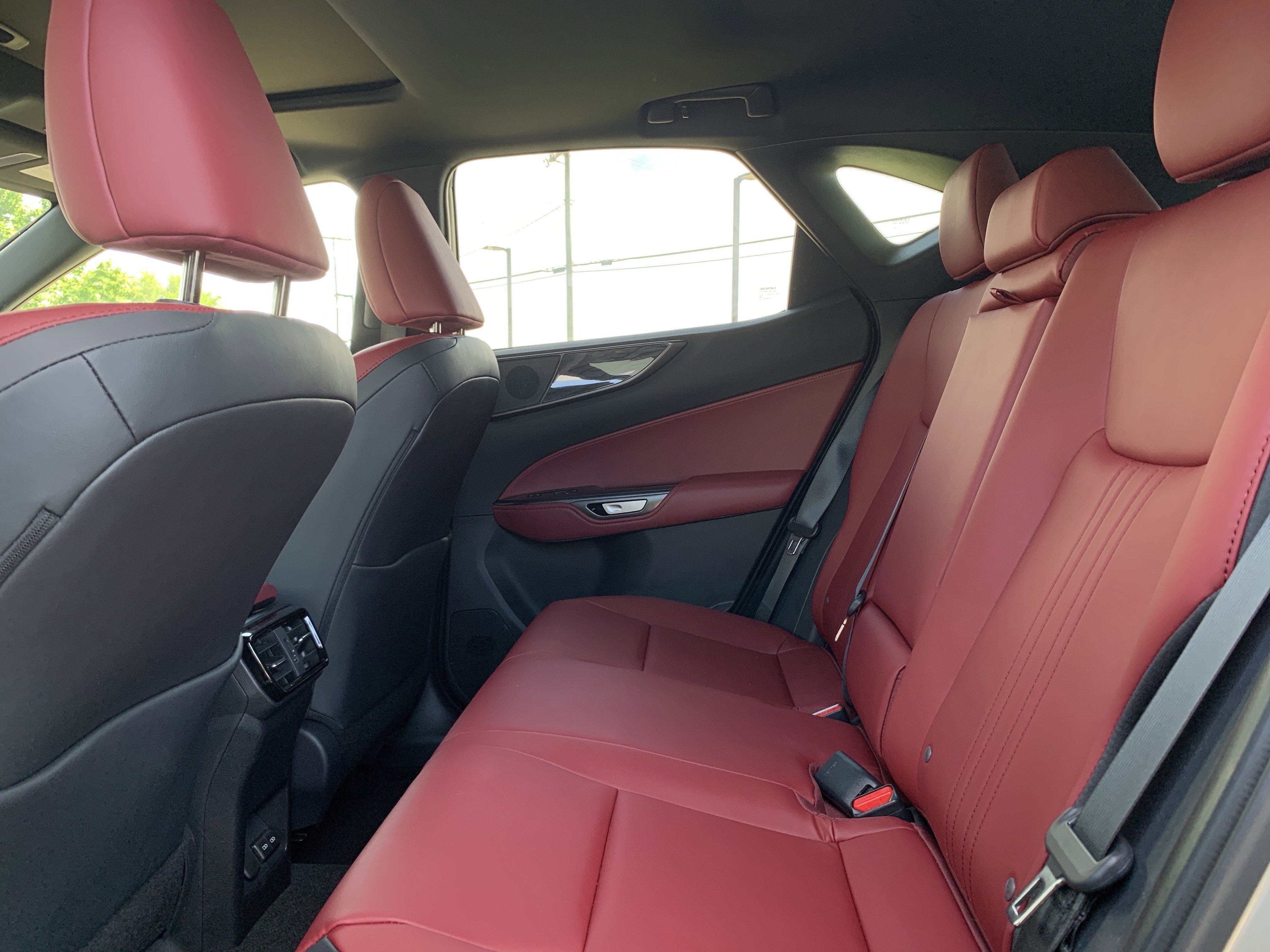 Used 2025 Lexus NX 250 FWD w/ Accessory Package (Z1) image 32