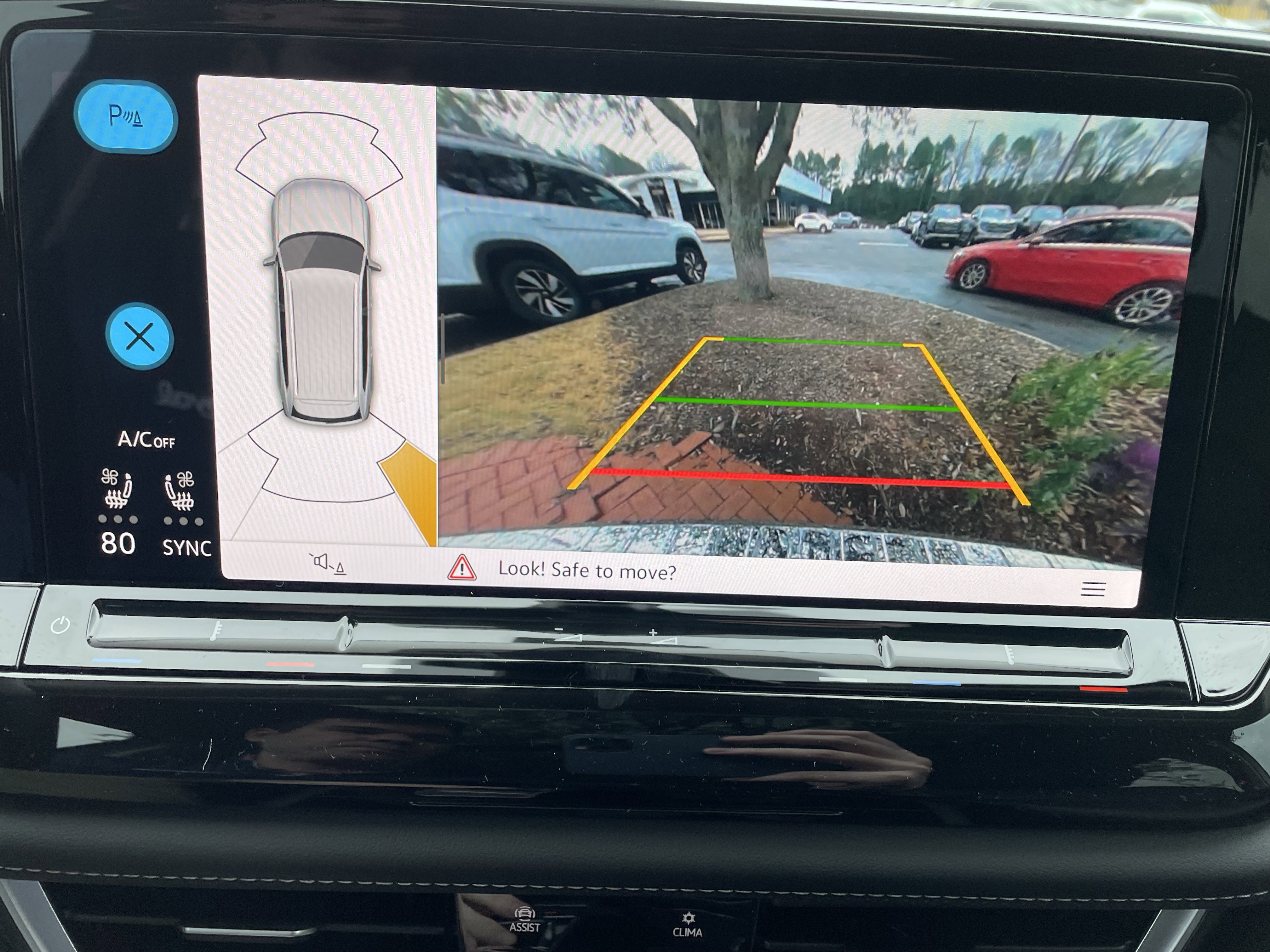 New 2026 Volkswagen Atlas SE image 20
