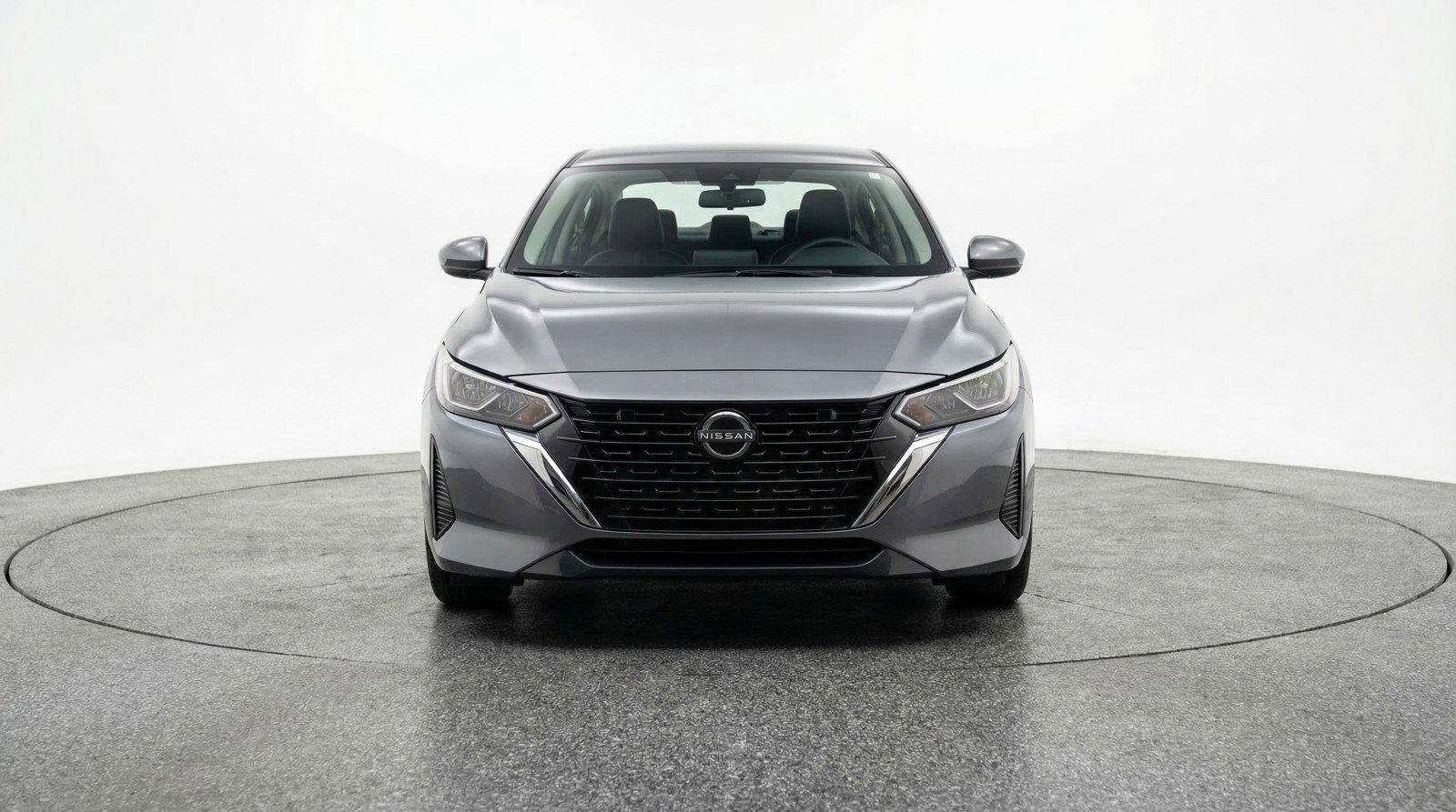 Used 2025 Nissan Sentra SV image 2