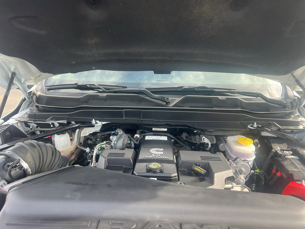 Used 2024 RAM 2500 Laramie w/ Safety Group image 33