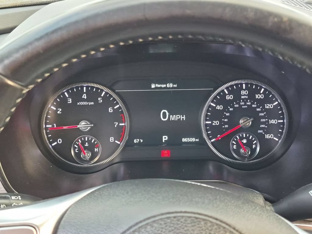 Used 2020 Kia Telluride SX w/ Towing Package FWD image 12