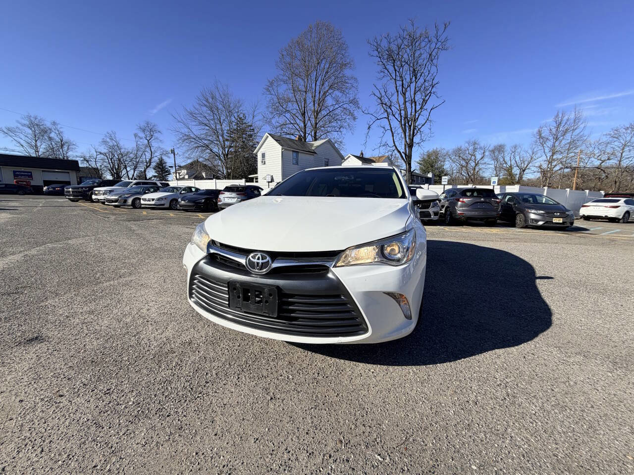 Used 2017 Toyota Camry LE image 2