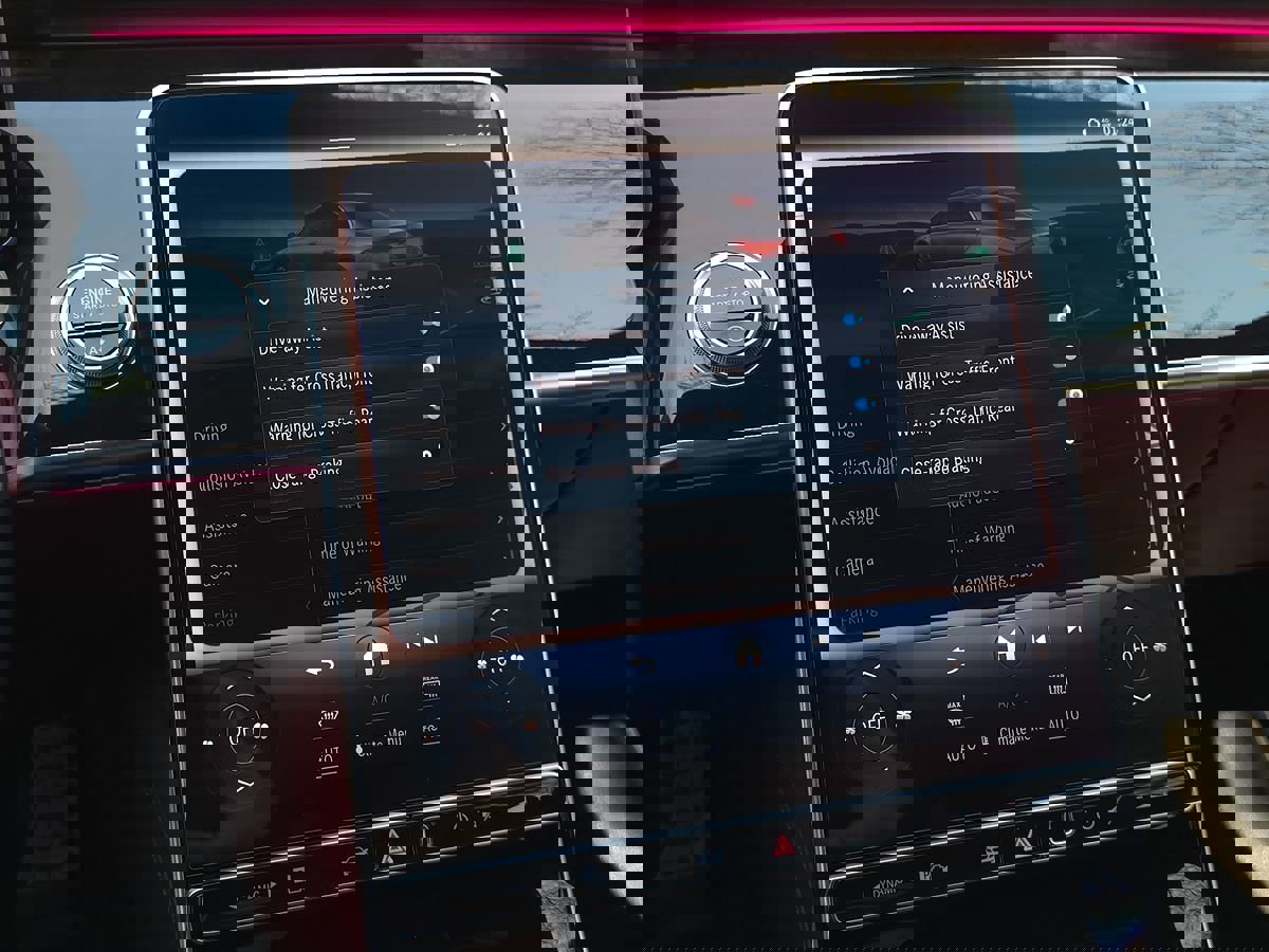 Used 2022 Mercedes-Benz S 500 4MATIC image 55