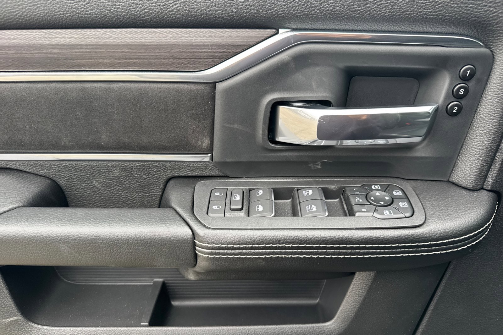 New 2026 RAM 3500 Laramie image 10