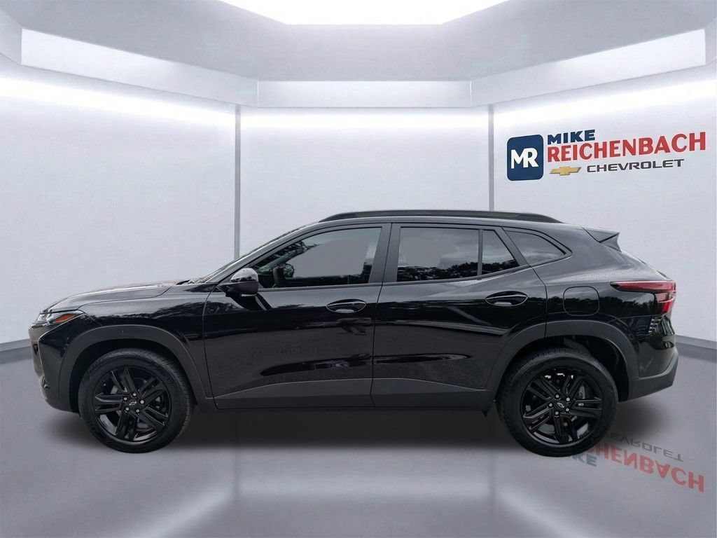 Used 2026 Chevrolet Trax ACTIV w/ Driver Confidence Package FWD image 7
