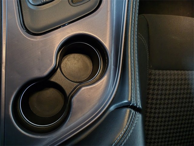 Used 2023 Dodge Challenger SXT image 29