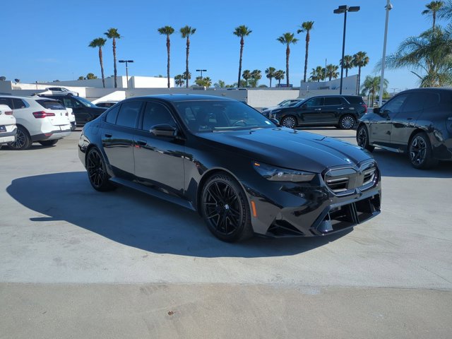 Used 2026 BMW M5 w/ Executive Package AWD/4WD image 3