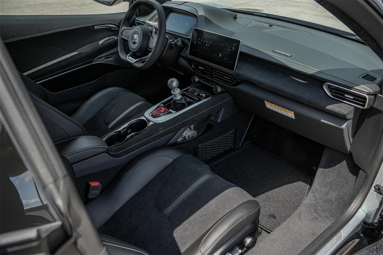 New 2025 Lotus Emira image 35