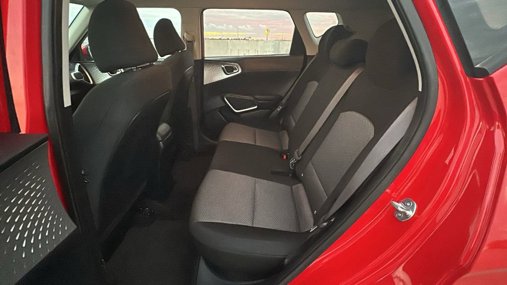 Used 2024 Kia Soul LX w/ Option Group 015 image 31