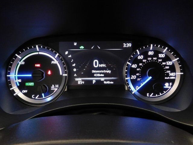 Used 2025 Toyota Highlander XLE image 51