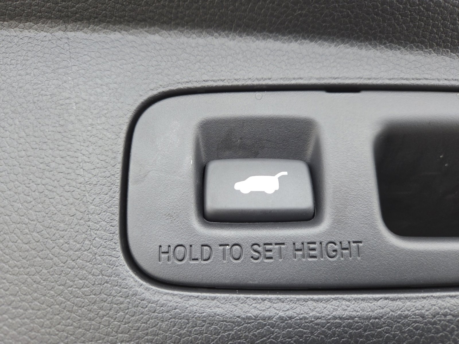 Used 2024 Honda CR-V EX-L image 23