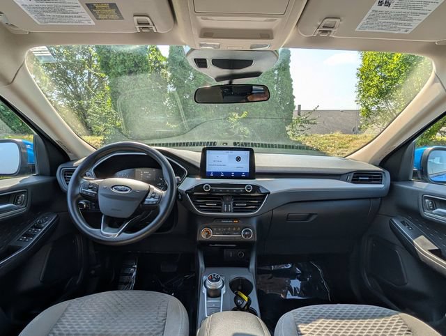 Used 2020 Ford Escape SE FWD image 13