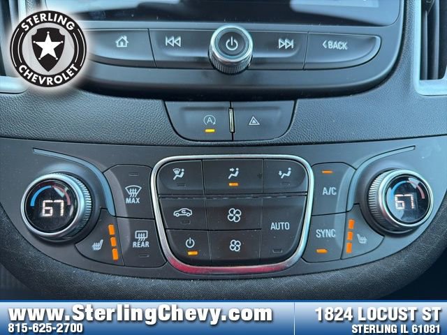 Used 2023 Chevrolet Malibu LT FWD image 17
