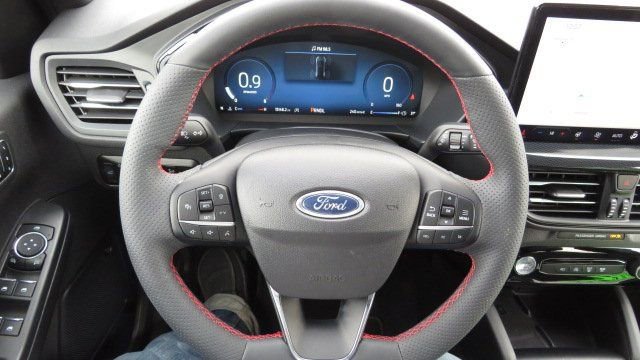 Certified 2023 Ford Escape ST-Line Select w/ Tech Pack #2 image 21