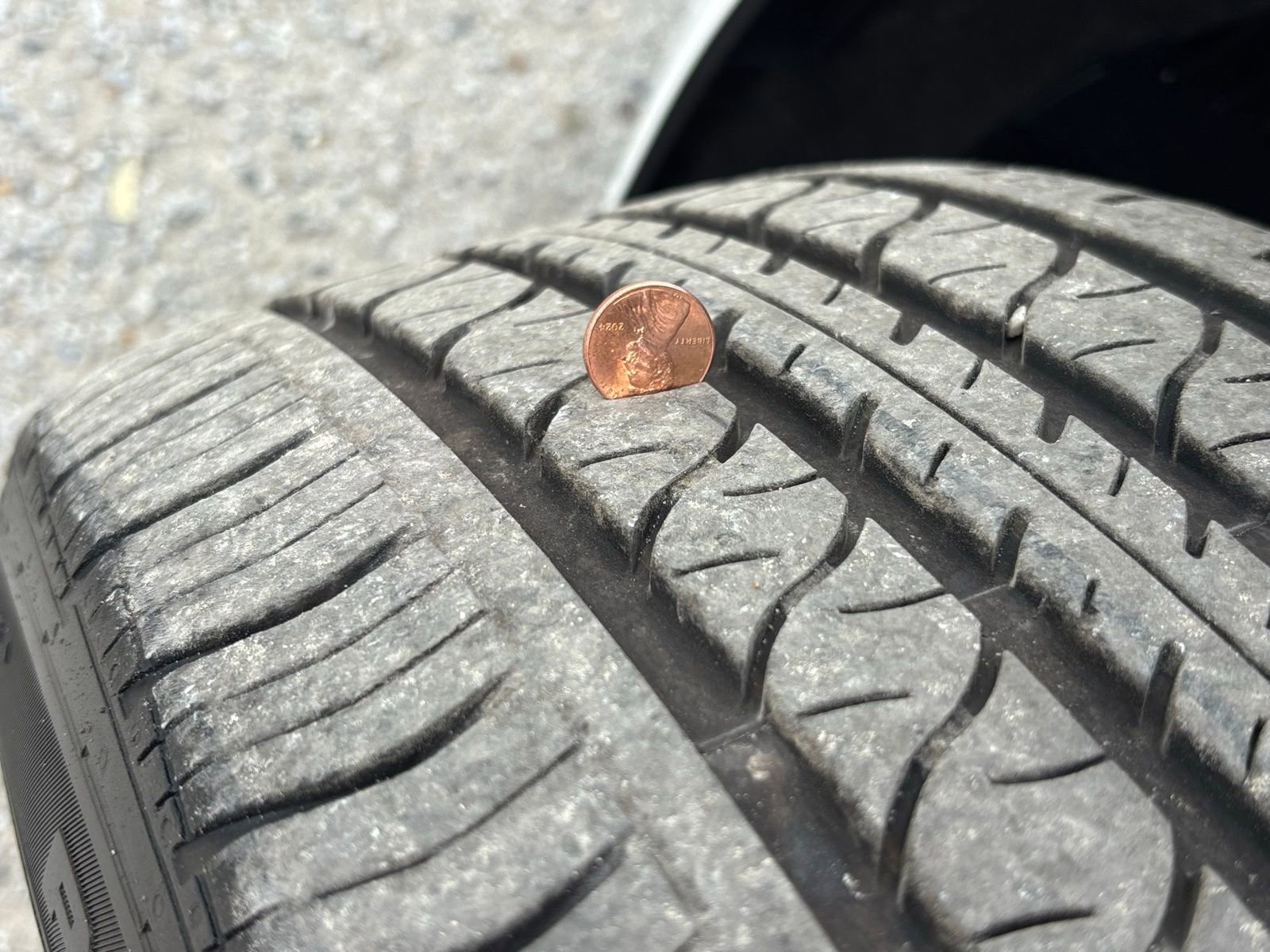 Used 2022 Audi e-tron GT Premium Plus w/ Performance Package image 13