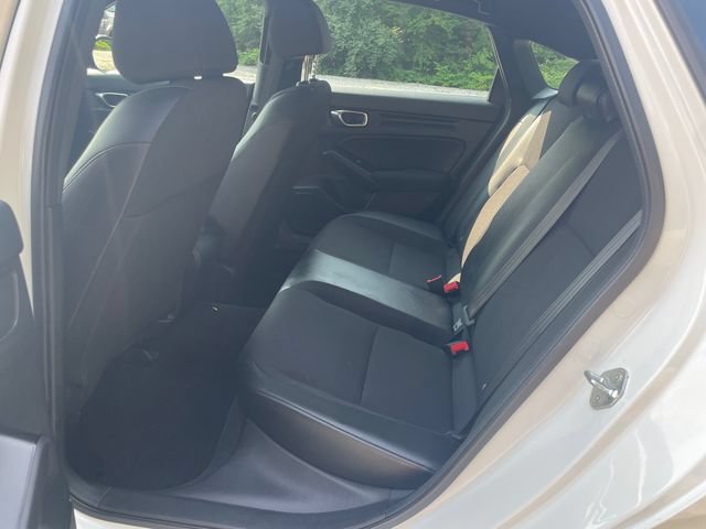 Used 2023 Honda Civic Sport image 18