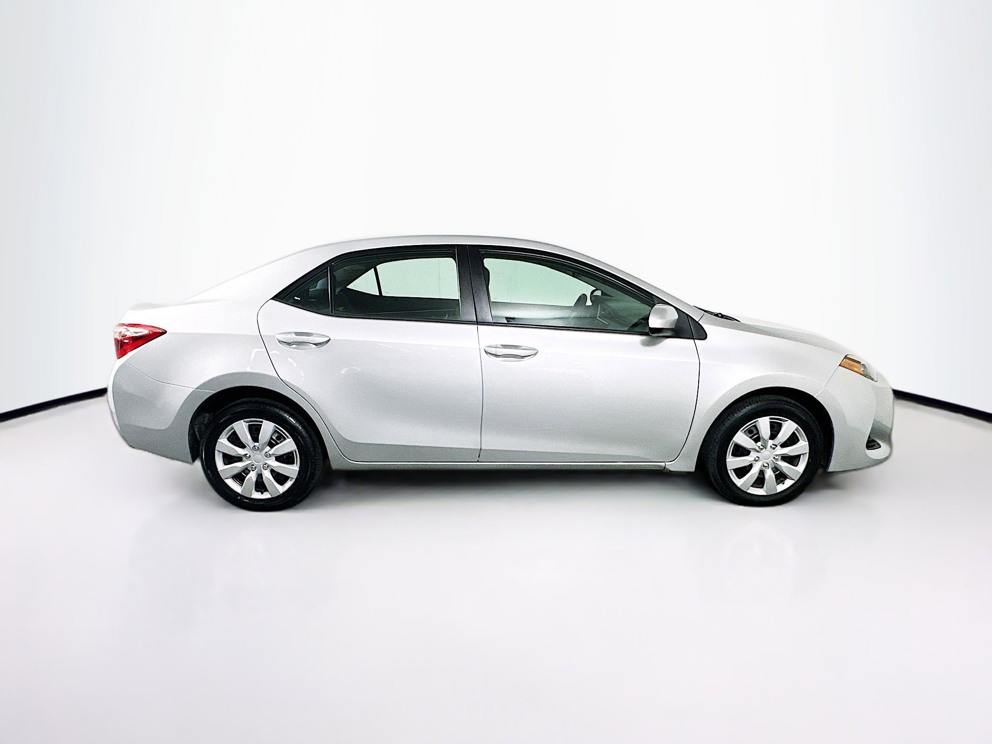 Used 2019 Toyota Corolla LE FWD image 10