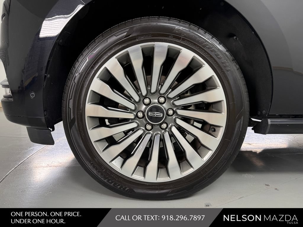 Used 2020 Lincoln Navigator Reserve w/ Luxury Package AWD/4WD image 11