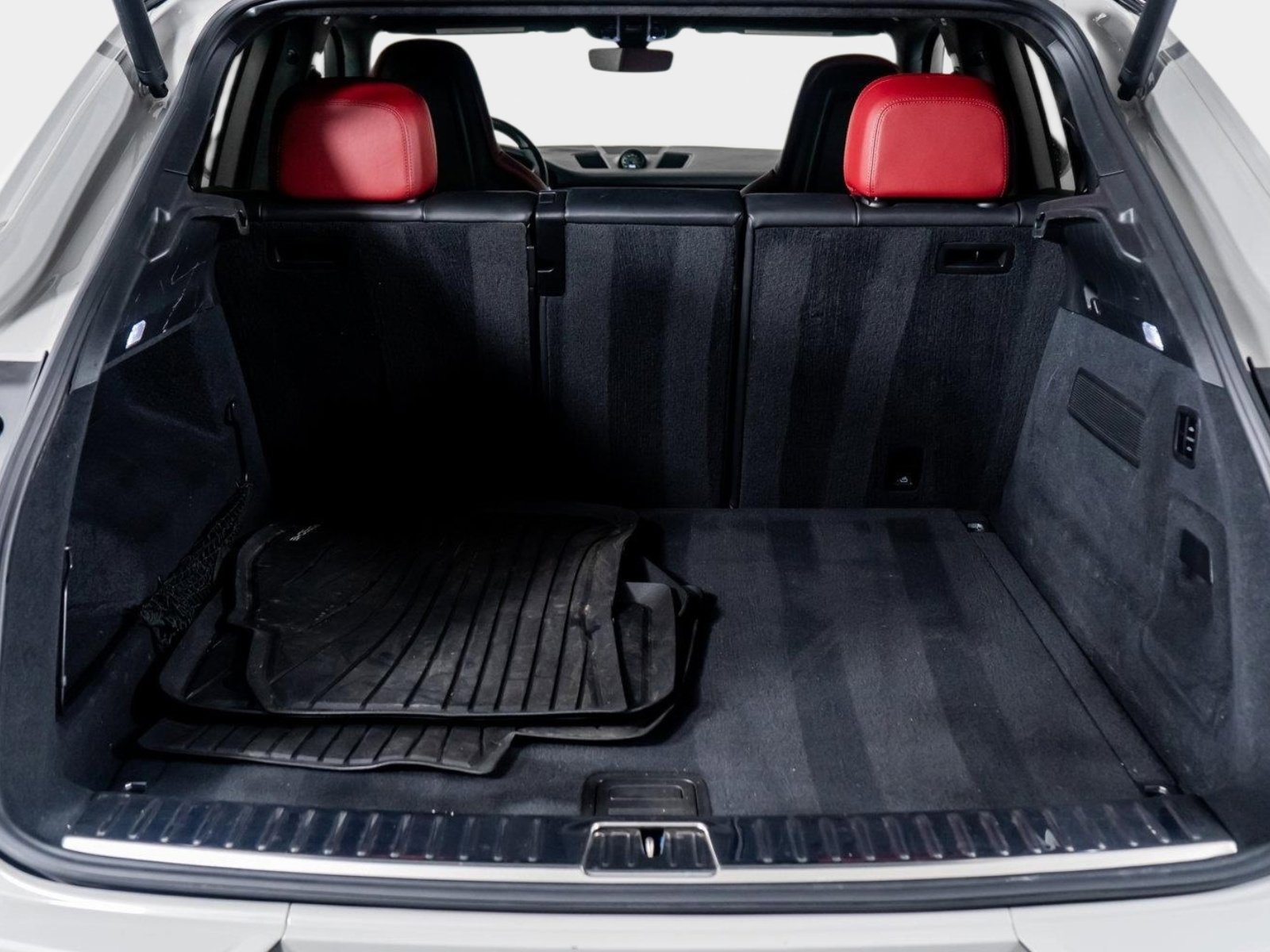 Used 2022 Porsche Cayenne Turbo image 56