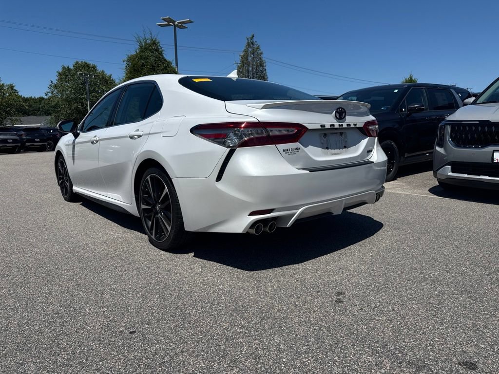 Used 2019 Toyota Camry XSE FWD image 3