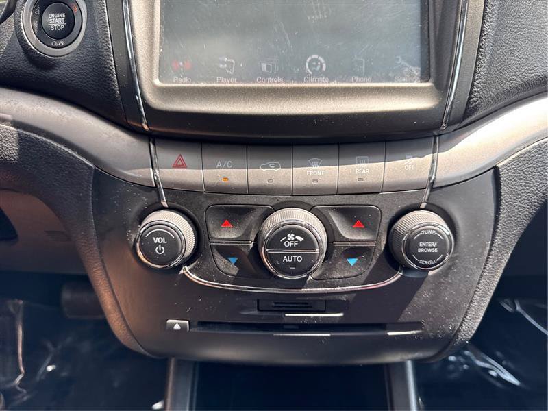 Used 2020 Dodge Journey Crossroad FWD image 35