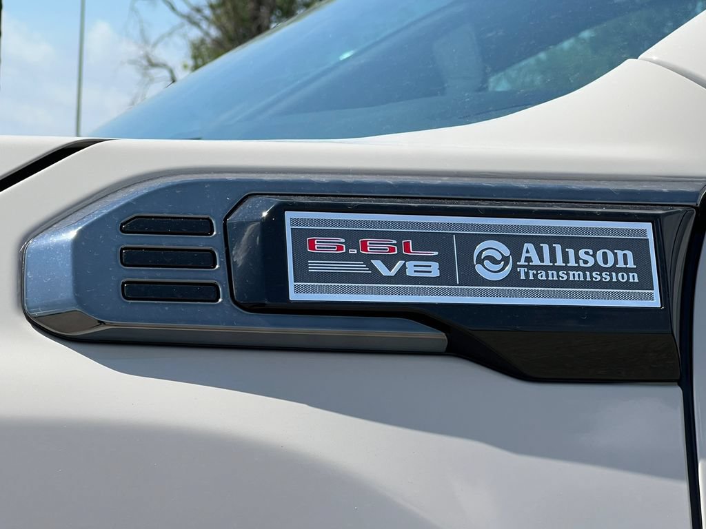 New 2026 GMC Sierra 2500 AT4 w/ AT4 Premium Plus Package AWD/4WD image 2