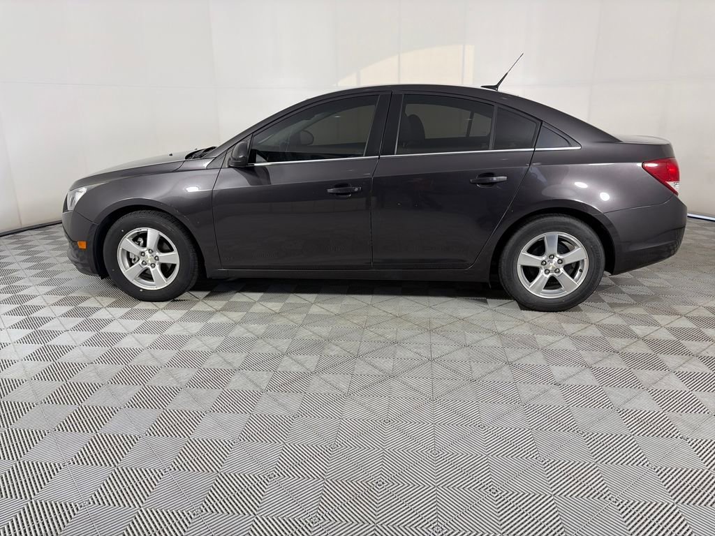 Used 2014 Chevrolet Cruze LT image 4