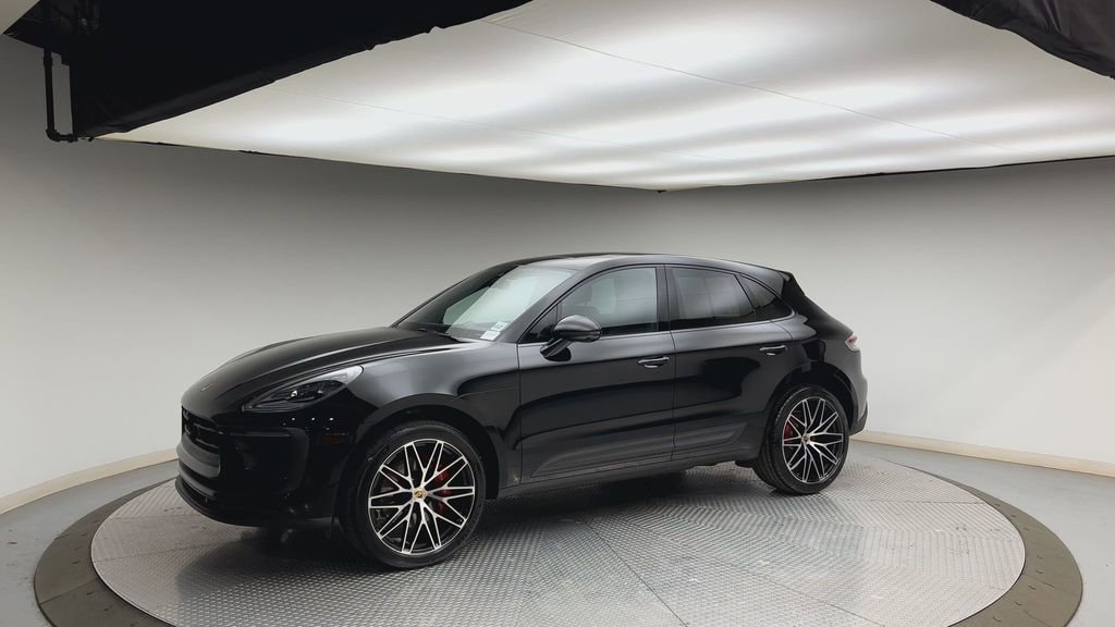Used 2023 Porsche Macan S image 6