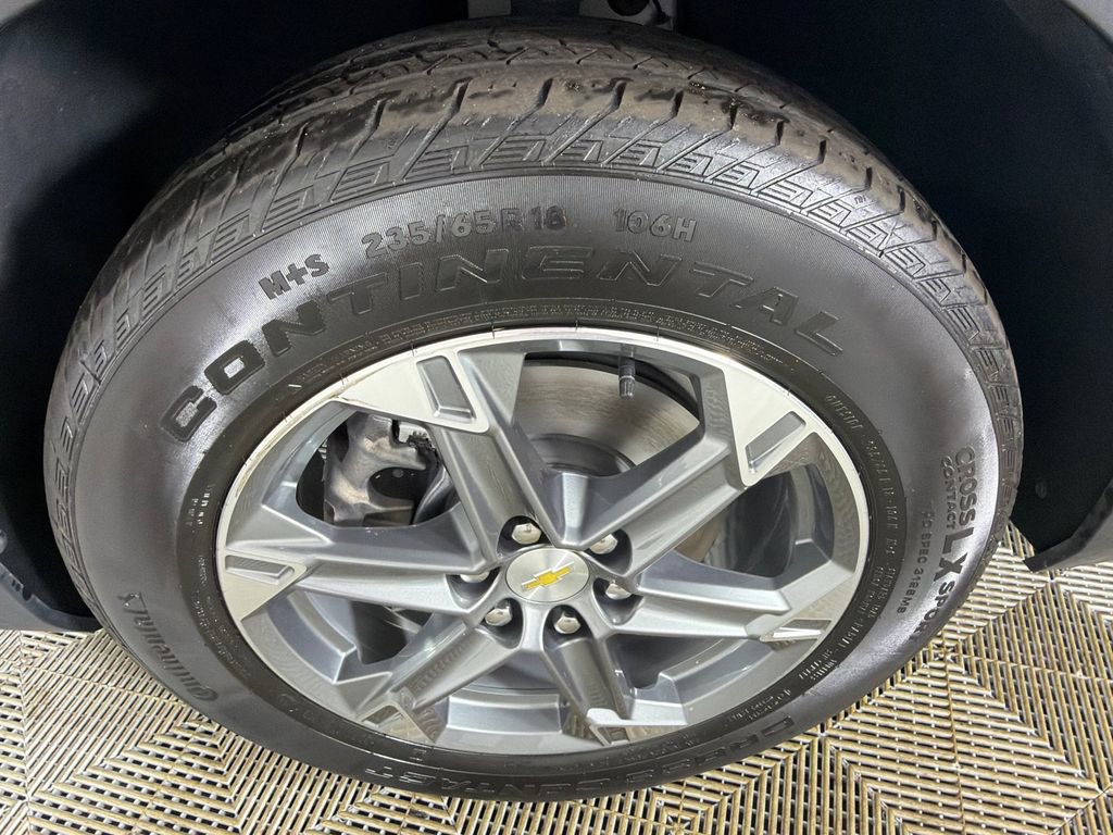 Used 2023 Chevrolet Blazer LT image 11