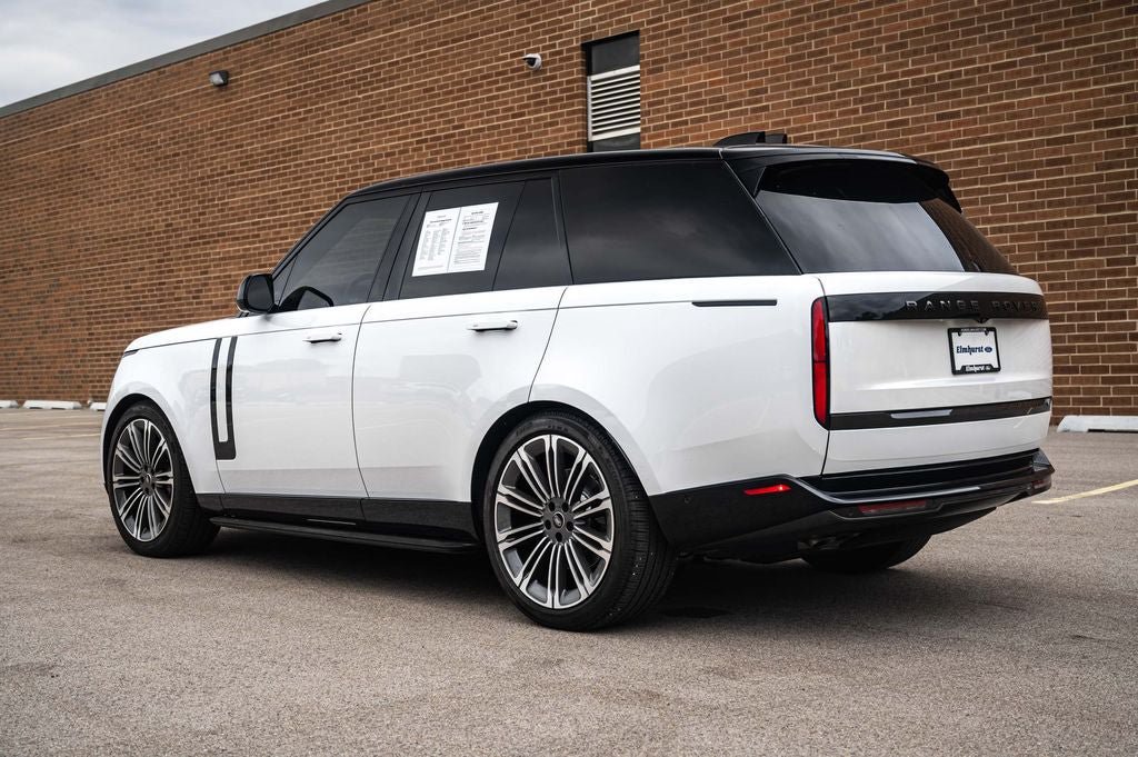 Used 2024 Land Rover Range Rover SE AWD/4WD image 4