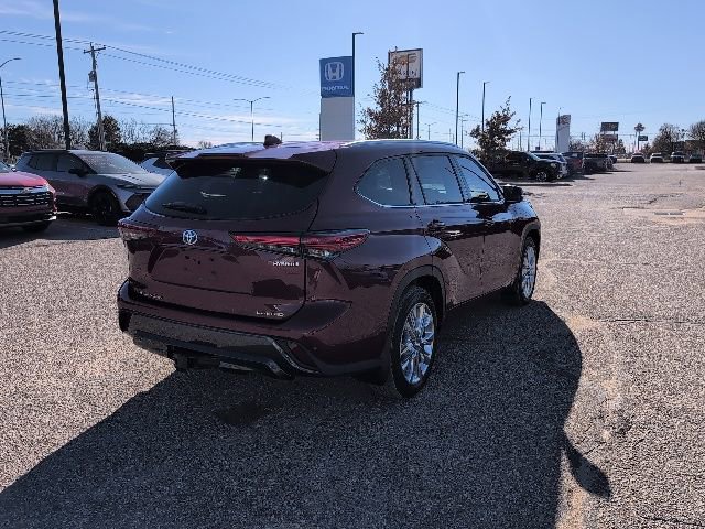 Used 2022 Toyota Highlander Limited image 19
