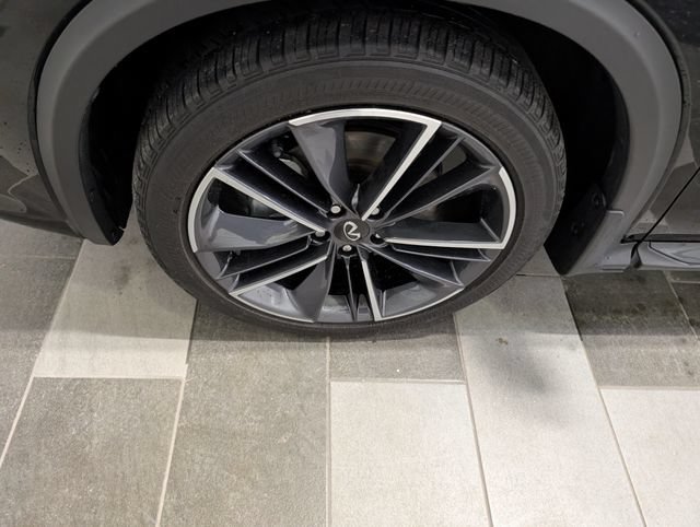 Used 2023 INFINITI QX50 Sport AWD/4WD image 7