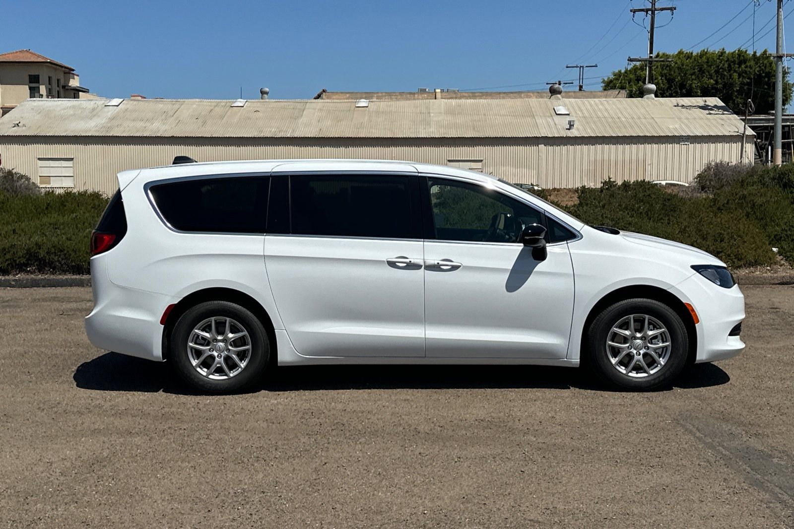 New 2026 Chrysler Voyager LX FWD image 3