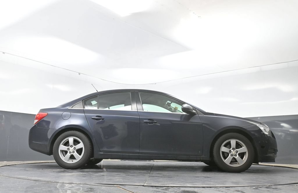 Used 2014 Chevrolet Cruze LT FWD image 23