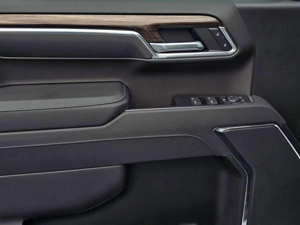 New 2026 Chevrolet Silverado 1500 LT AWD/4WD image 16