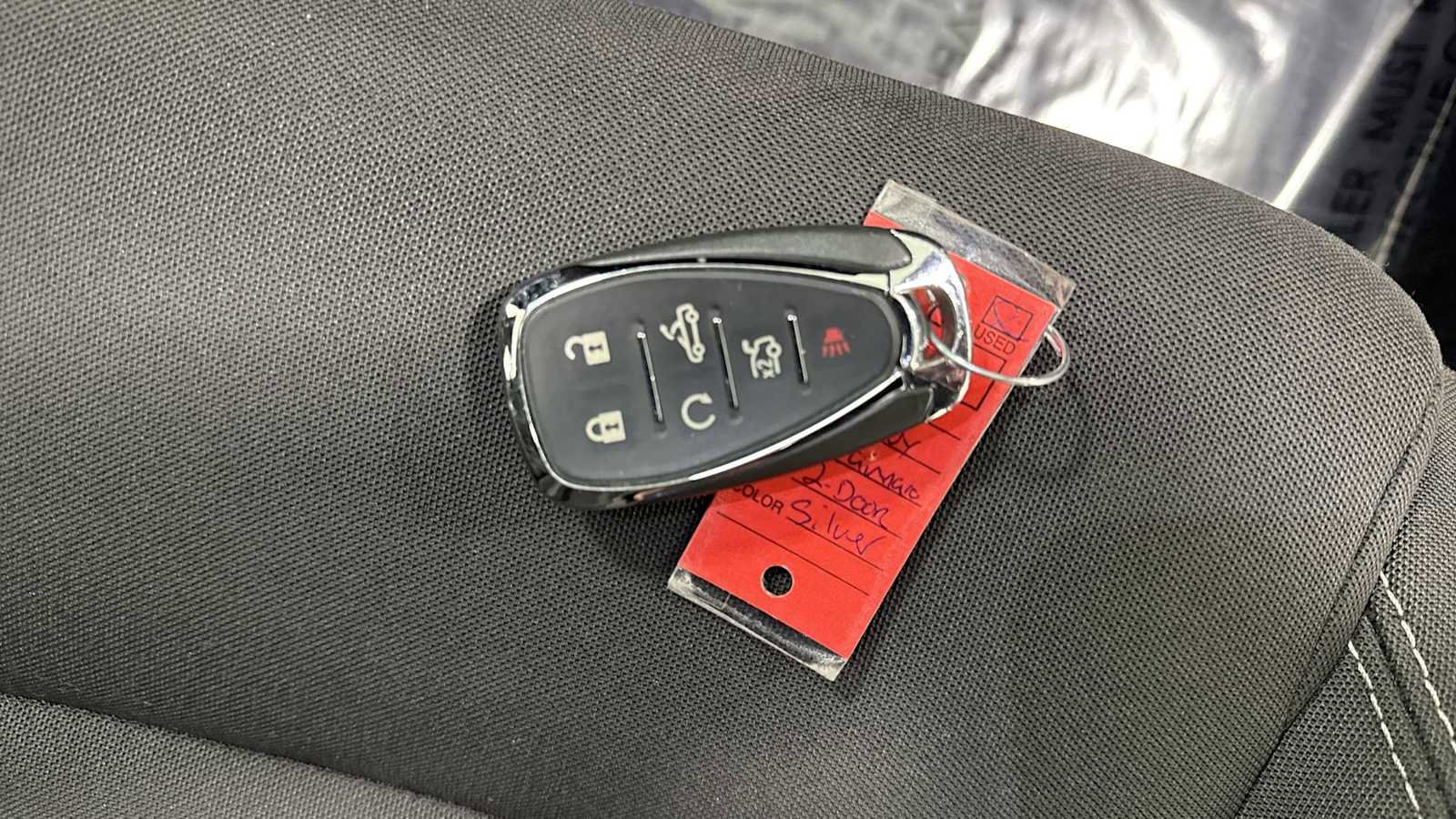 Used 2020 Chevrolet Camaro LT image 31