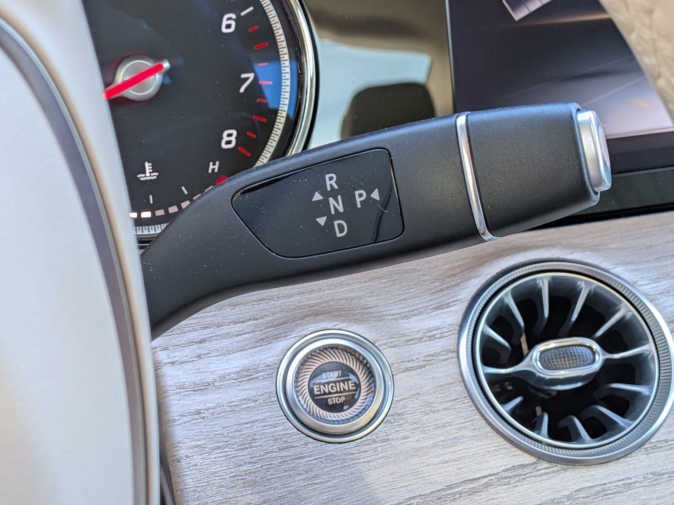 Used 2018 Mercedes-Benz E 400 Coupe image 23