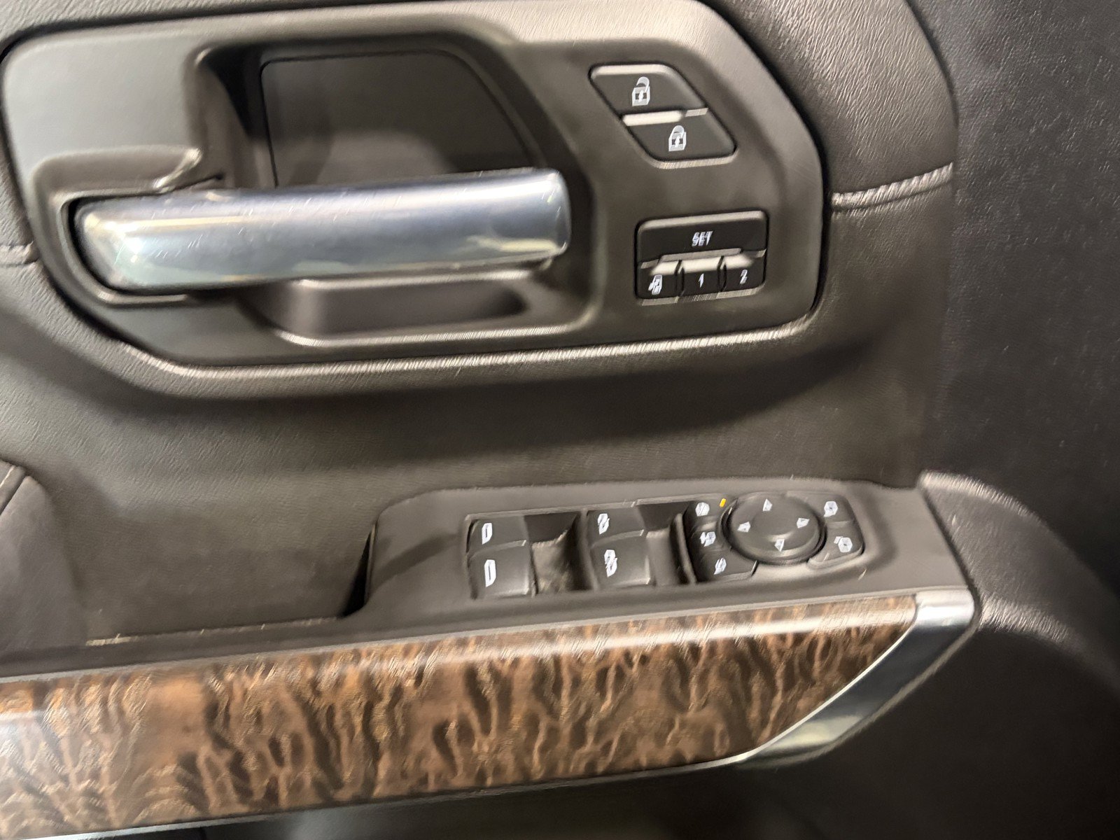 Used 2021 GMC Sierra 3500 Denali w/ Denali Ultimate Package AWD/4WD image 20