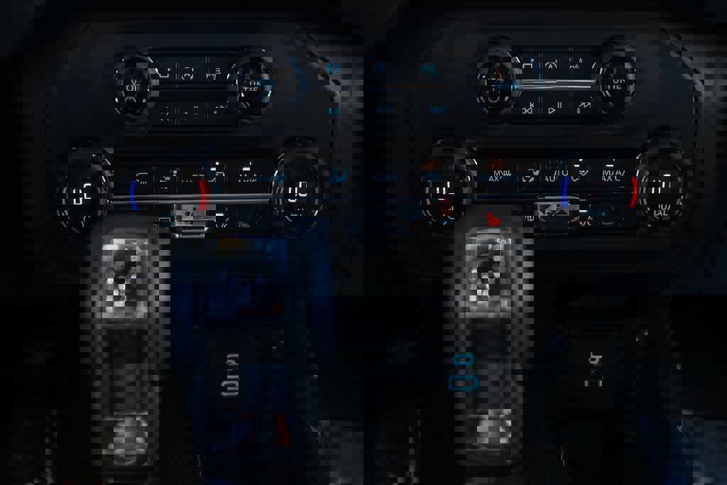 New 2025 Ford Bronco Outer Banks image 14