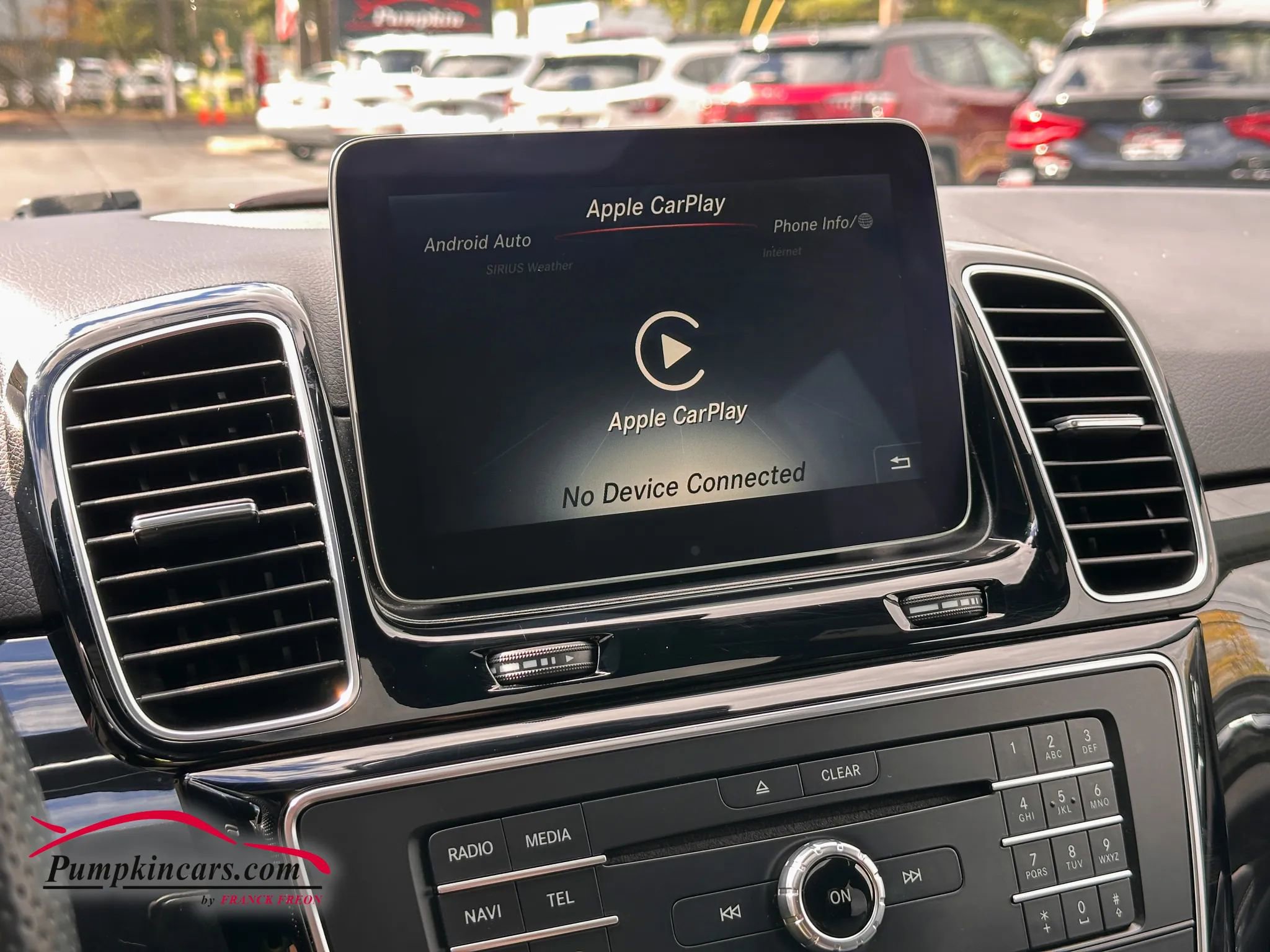 Used 2018 Mercedes-Benz GLE 350 4MATIC image 34