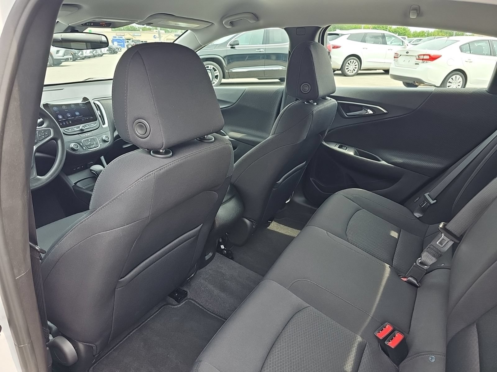 Used 2022 Chevrolet Malibu LS FWD image 21