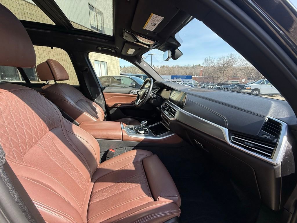 Used 2021 BMW X5 xDrive45e w/ Executive Package image 19
