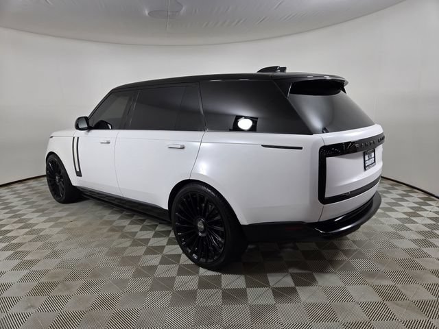 Used 2025 Land Rover Range Rover Long Wheelbase SE AWD/4WD image 5