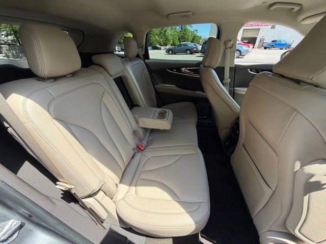 Used 2023 Lincoln Nautilus AWD image 25
