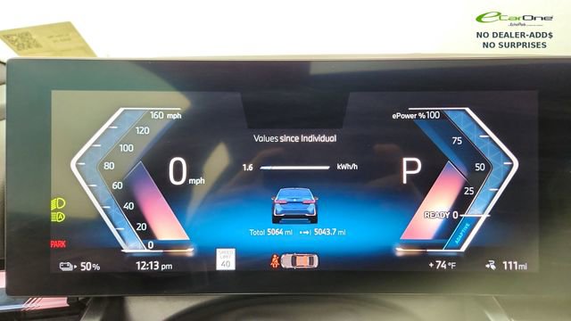 Used 2025 BMW i5 xDrive40 w/ Premium Package image 37