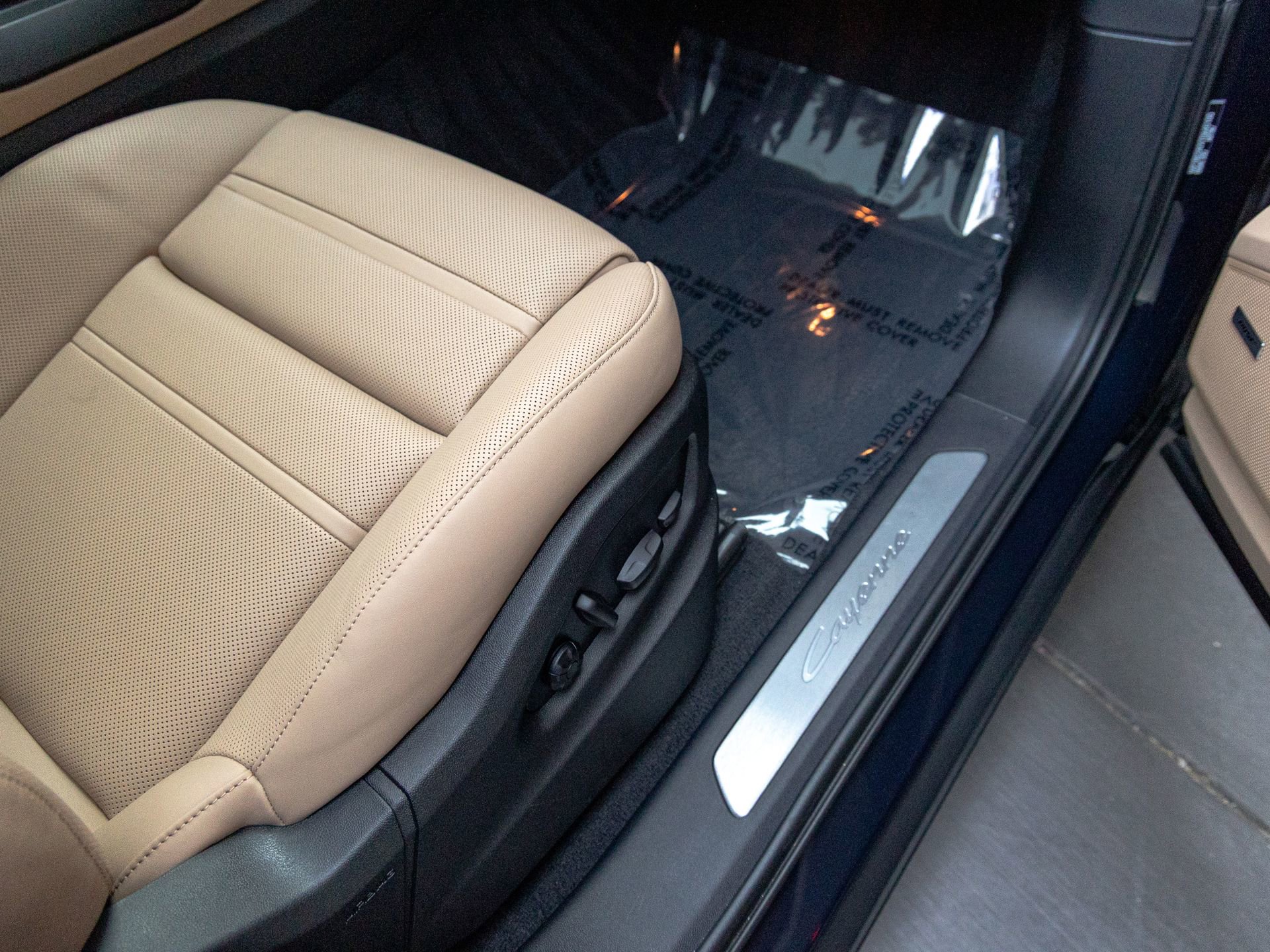 New 2026 Porsche Cayenne E-Hybrid Coupe image 40